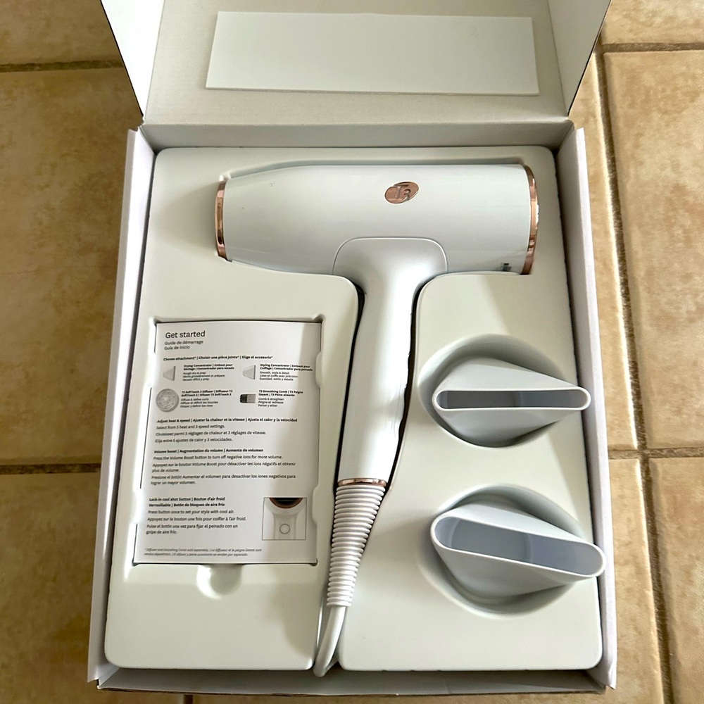 T3 AIRELUXE Hair Dryer